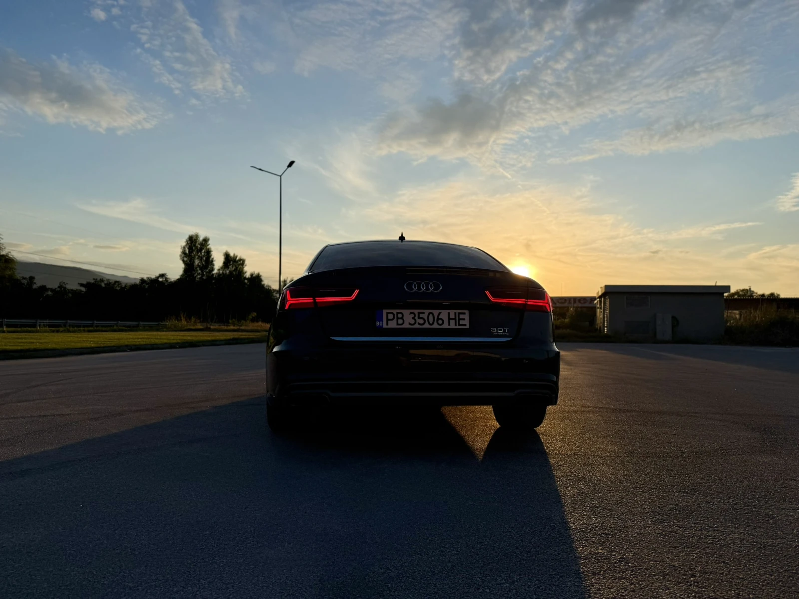 Audi A6 PRESTIGE/HUD/8ZF/ACC/LED, снимка 6 - Автомобили и джипове - 56659471
