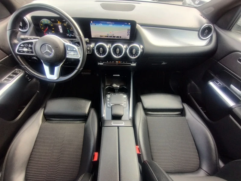 Mercedes-Benz GLA 250 10500км. !!!НОВА!!!, снимка 13 - Автомобили и джипове - 50348137