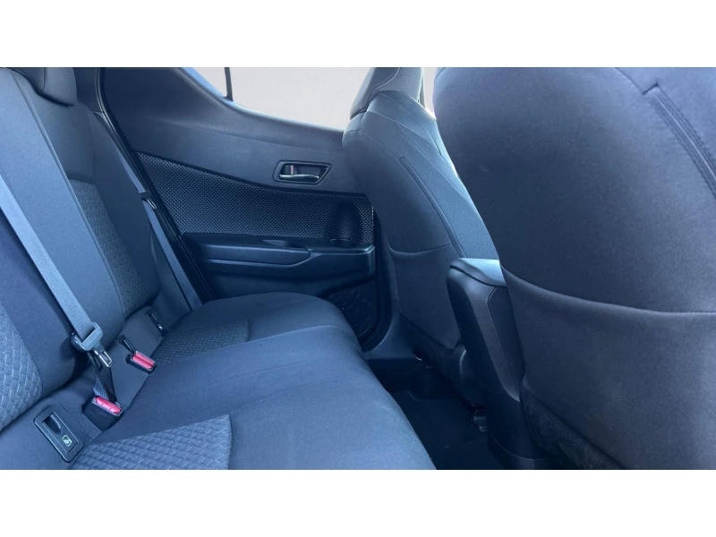 Toyota C-HR Месечна вноска от 425  , снимка 7 - Автомобили и джипове - 53119367