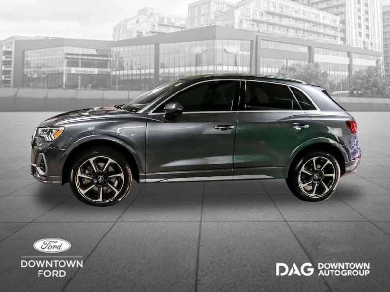 Audi Q3 * quattro Technik * CARFAX * ЦЕНА ДО БГ, снимка 3 - Автомобили и джипове - 53308058