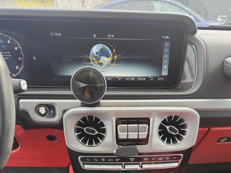 Mercedes-Benz G 63 AMG * CARFAX * БЕЗ ПЪРВОНАЧАЛНА ВНОСКА, снимка 6 - Автомобили и джипове - 53452973