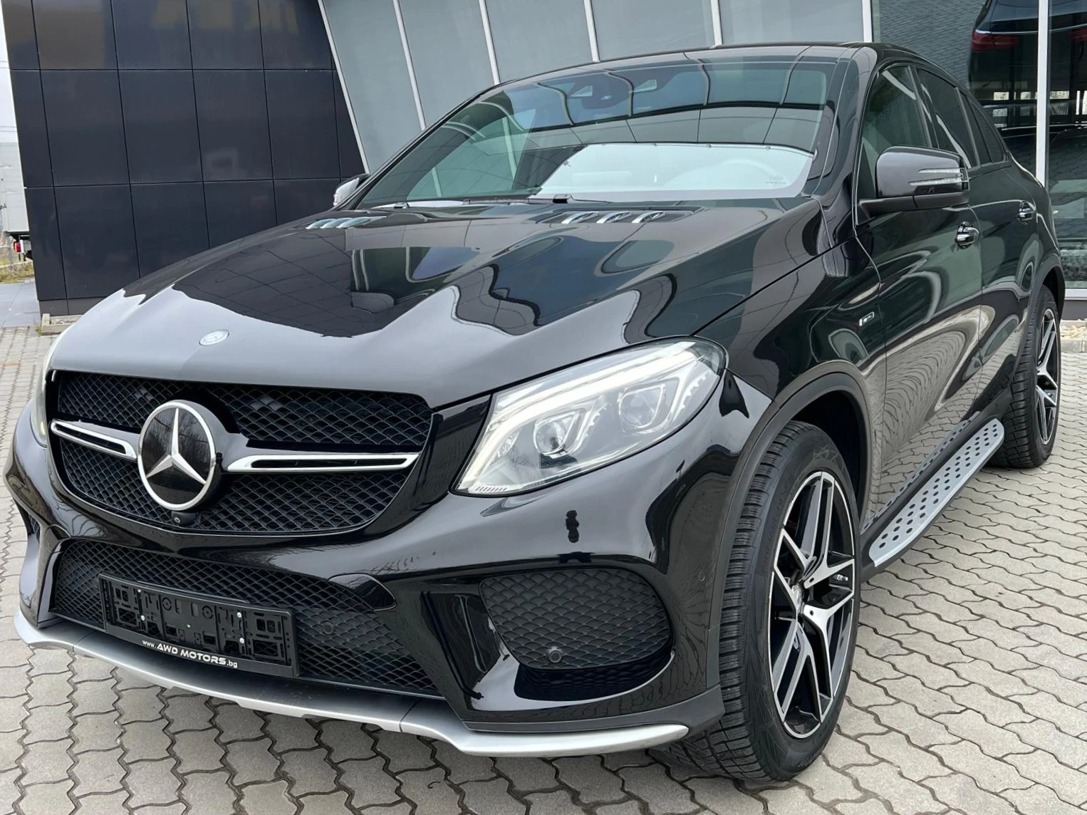 Mercedes-Benz GLE Coupe 450 AMG Дистроник Кам360 Обдухване Harman - [1] 