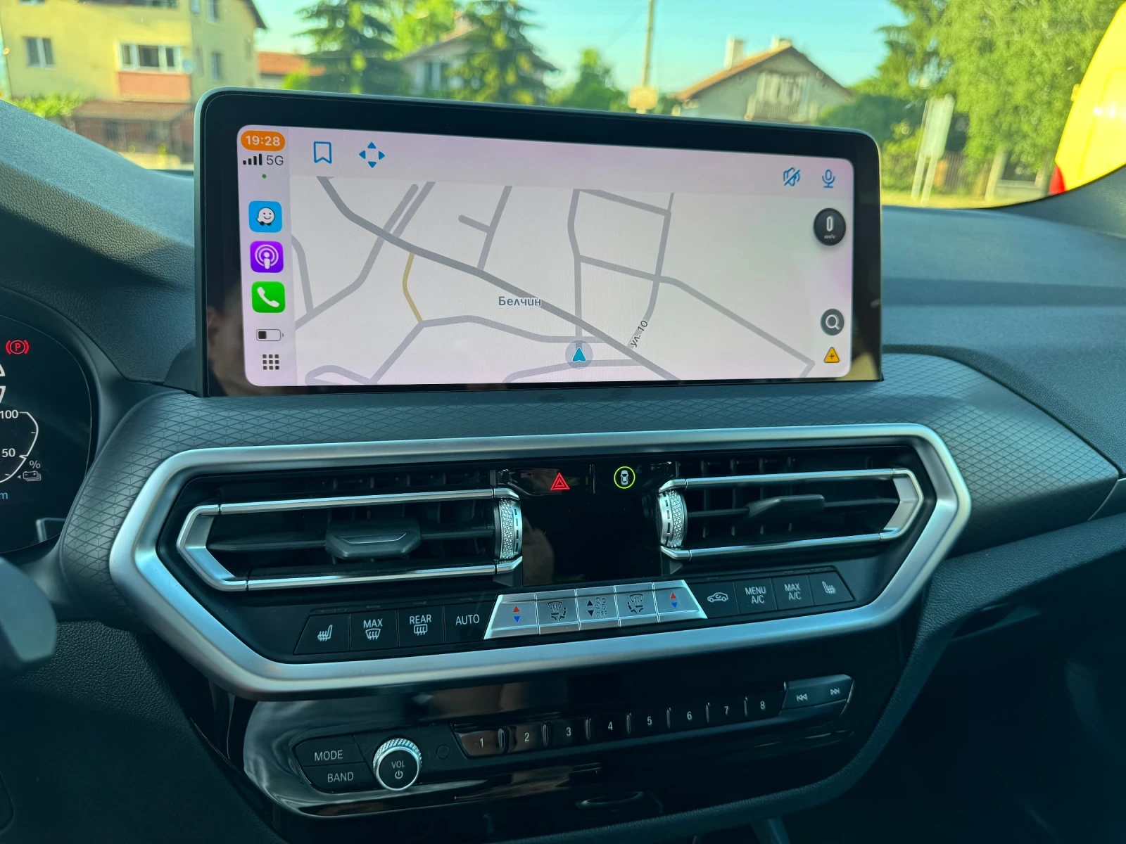 BMW X3 30e - изображение 4