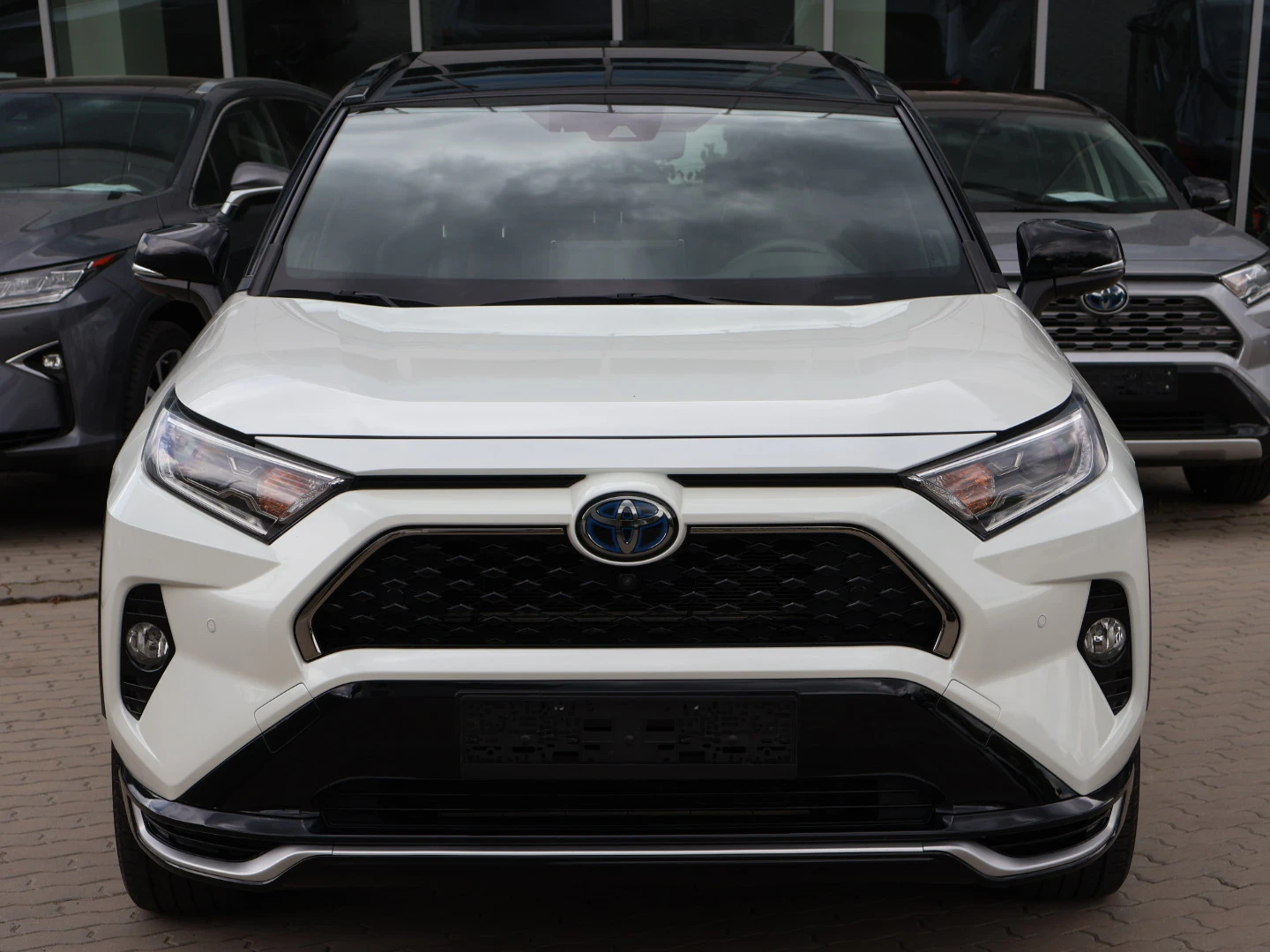 Toyota Rav4 LUXURY/ i AWD - изображение 2