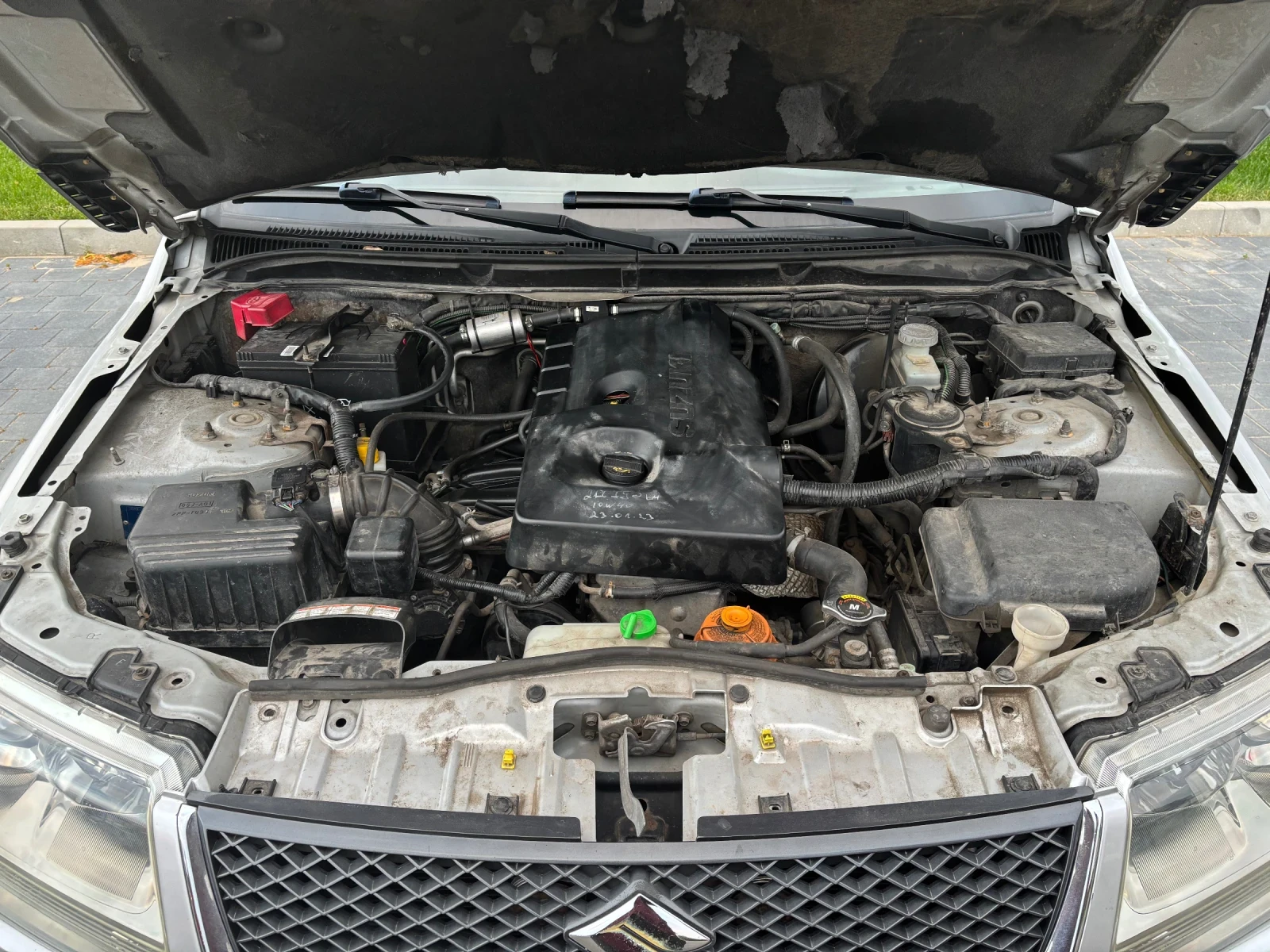 Suzuki Grand vitara 2.0ГАЗ ОБСЛУЖЕНА+ ВЕРИГА - изображение 9