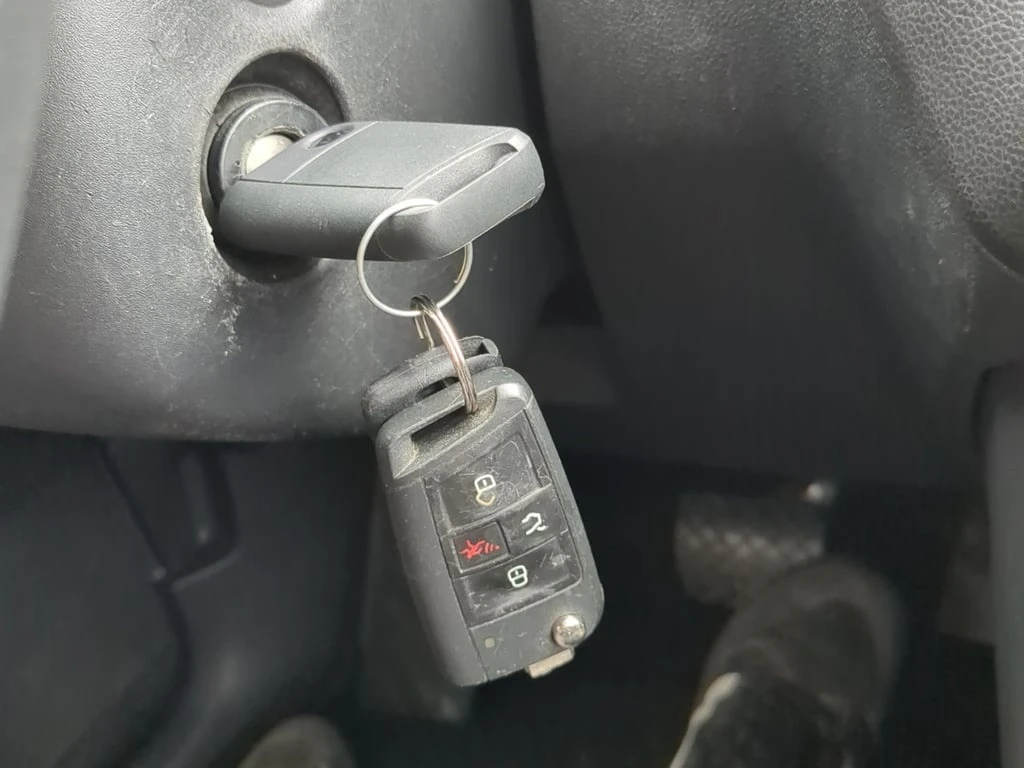 VW Tiguan * TRENDLINE * CARFAX *  - изображение 8