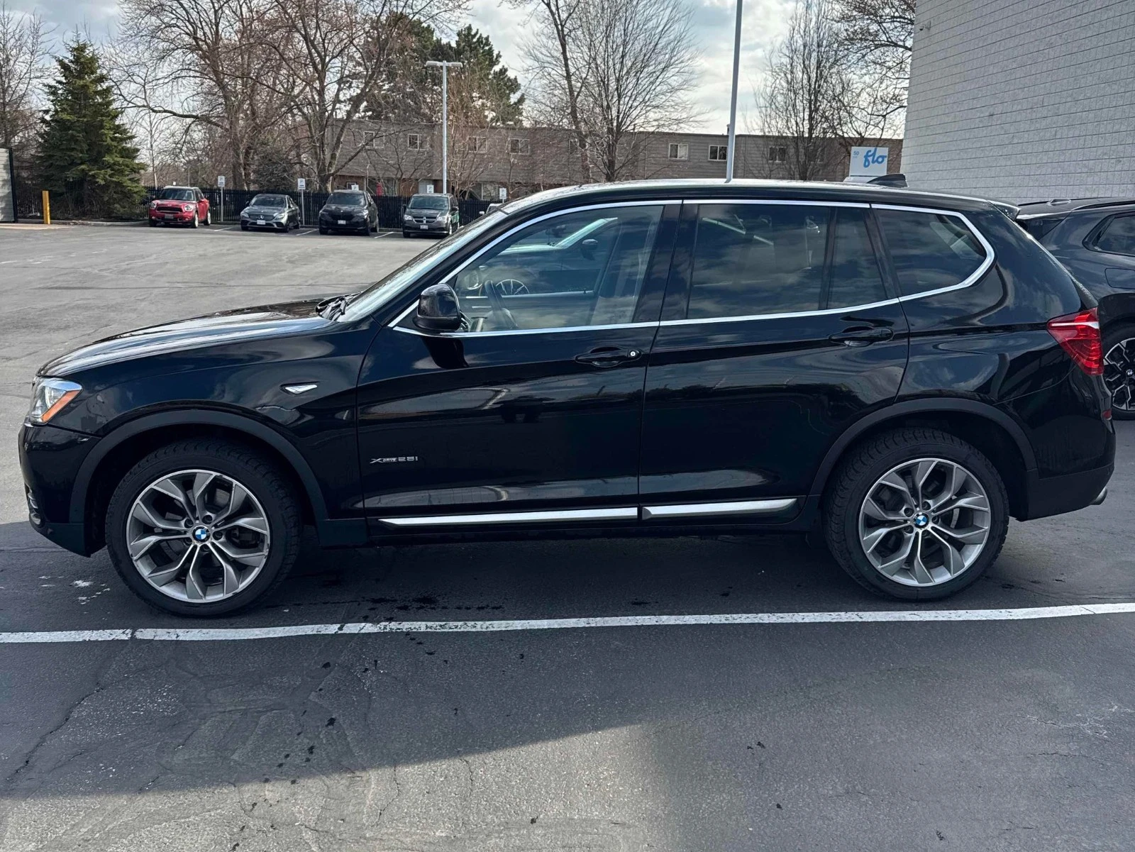 BMW X3 xDrive28i С РЕГИСТРАЦИЯ & АВТО КРЕДИТ , снимка 2 - Автомобили и джипове - 54038939