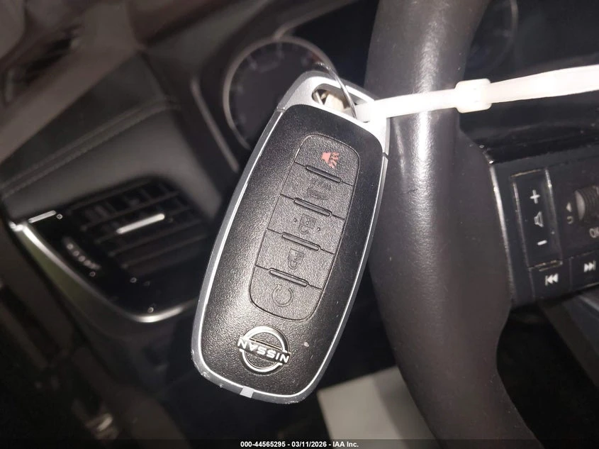 Nissan Rogue 1.5l Sl Intelligent Awd, снимка 11 - Автомобили и джипове - 54154059