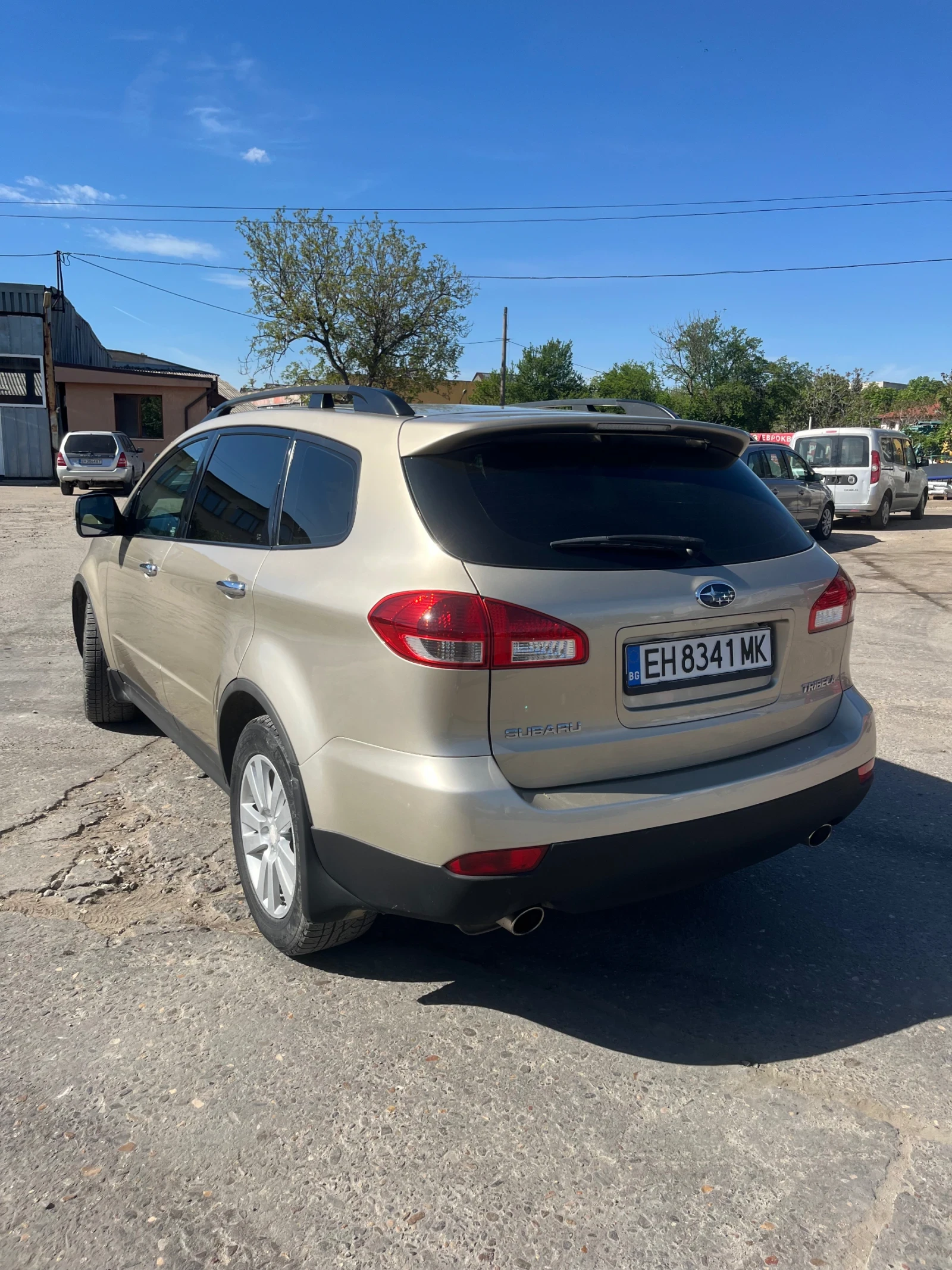 Subaru B10 Tribeka, снимка 5 - Автомобили и джипове - 54360384