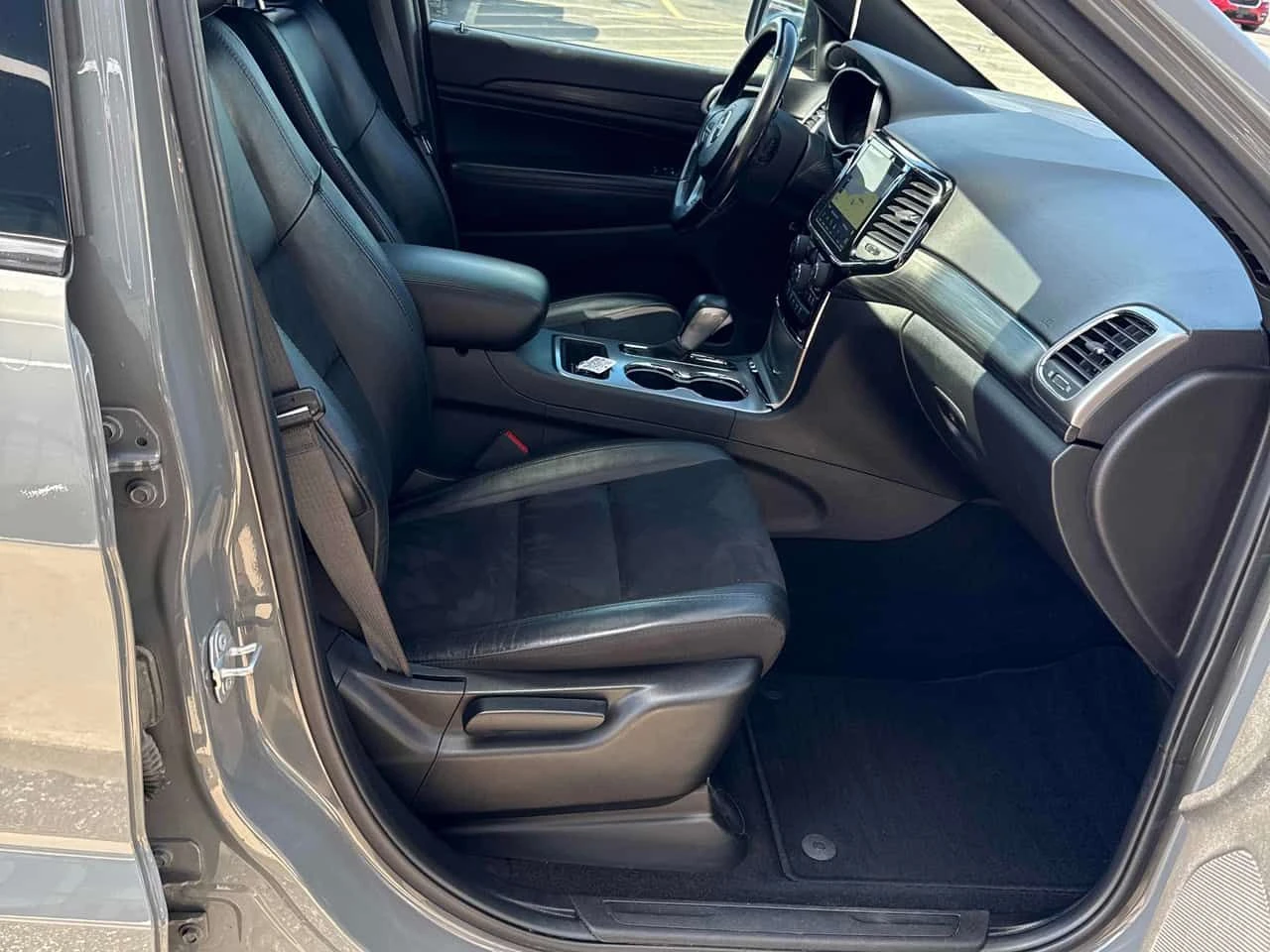 Jeep Grand cherokee * Altitude * CARFAX * ЦЕНА ДО БГ, снимка 15 - Автомобили и джипове - 54385488