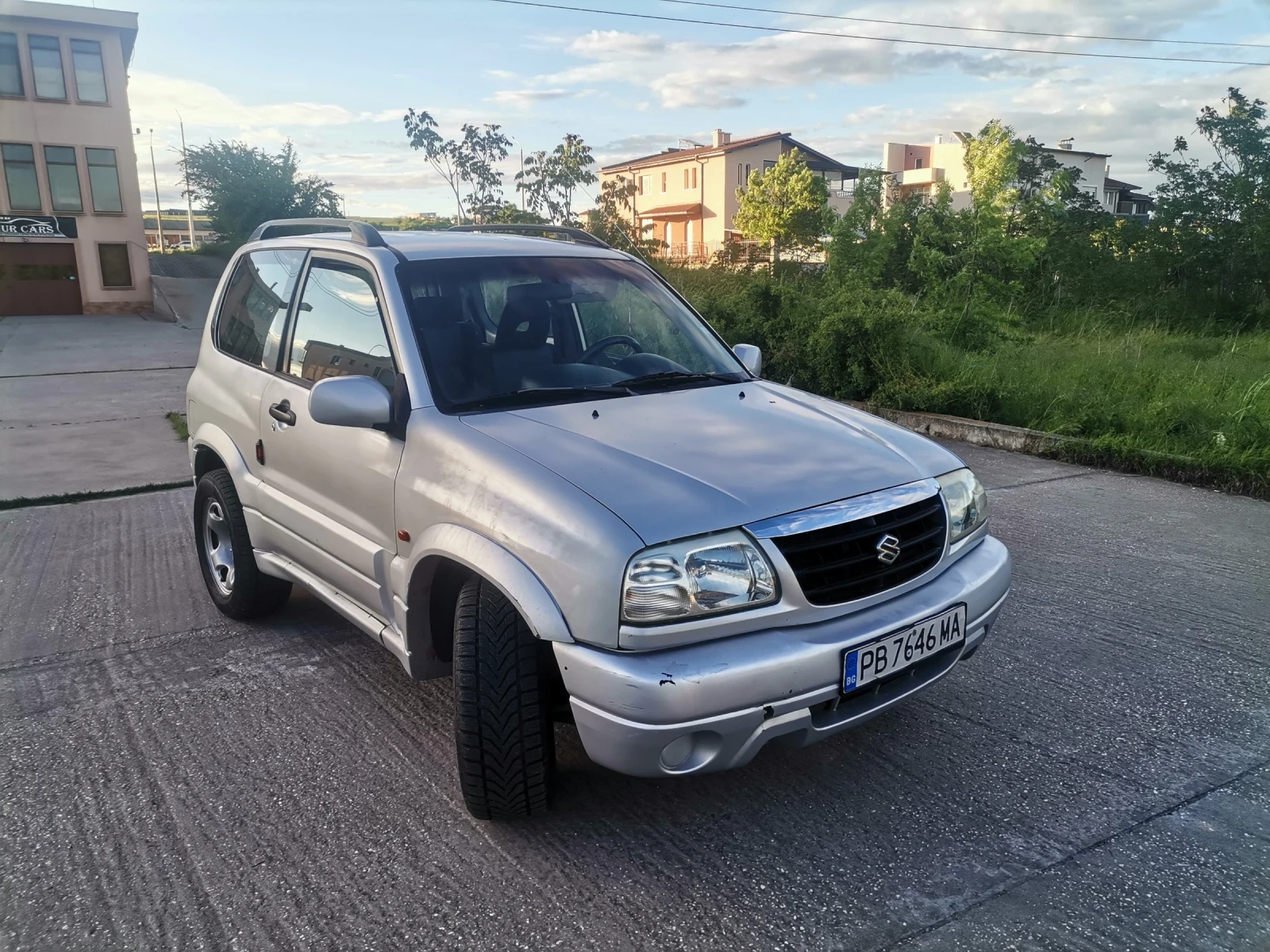 Suzuki Grand vitara 1600, снимка 9 - Автомобили и джипове - 54585684