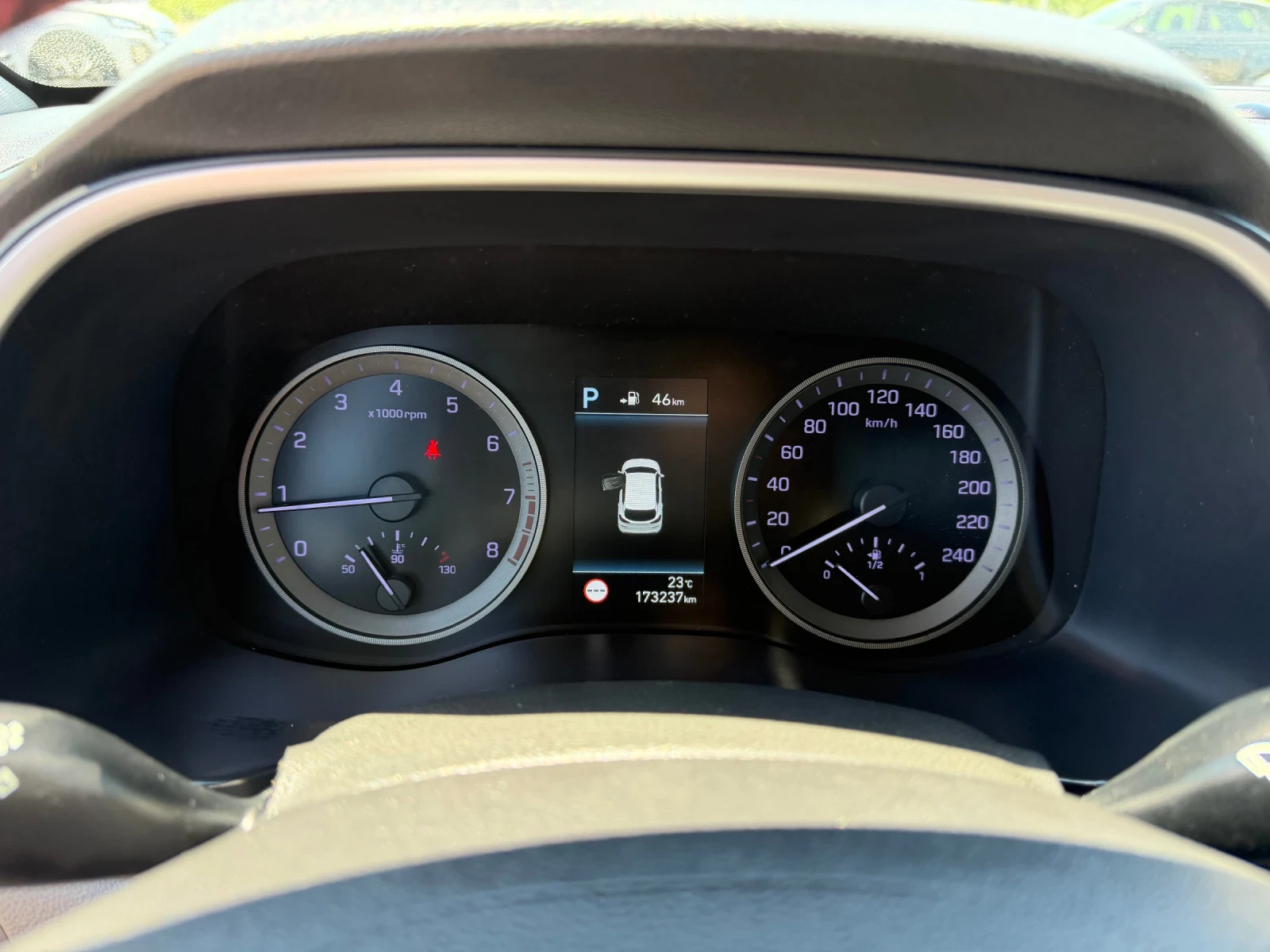 Hyundai Tucson 1.6 AWD ШВЕЙЦАРИЯ  PREMIUM FACELIFT, снимка 15 - Автомобили и джипове - 54593624