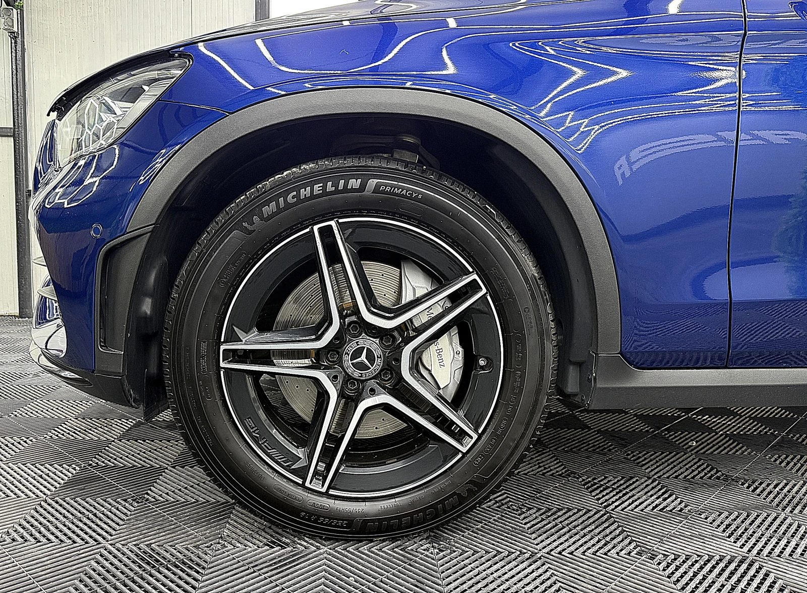 Mercedes-Benz GLC 220 AMG-line/KAMERA/ ECO START STOP/СОБСТВЕН ЛИЗИНГ, снимка 16 - Автомобили и джипове - 55428573