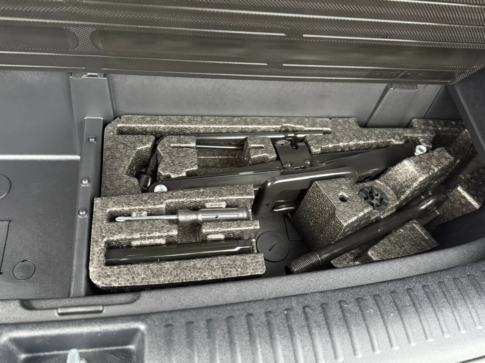Kia Sorento FULL EXSLUSIVE , снимка 7 - Автомобили и джипове - 55567788