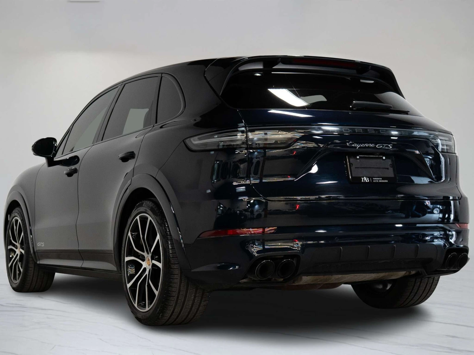 Porsche Cayenne * GTS  | SPORT CHRONO | ФИКСИРАНА ЦЕНА, снимка 5 - Автомобили и джипове - 56058374