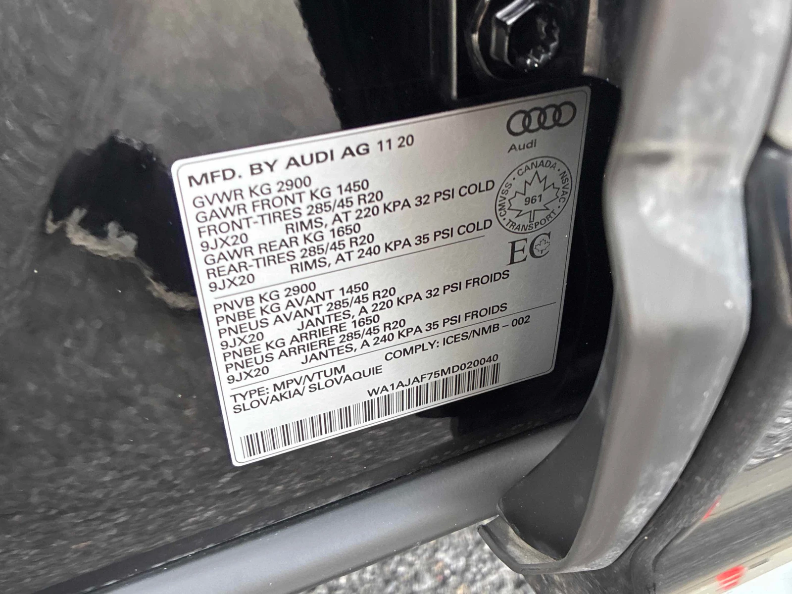 Audi Q7 * Komfort * CARFAX * БЕЗ ПЪРВОНАЧАЛНА ВНОСКА, снимка 11 - Автомобили и джипове - 56123819