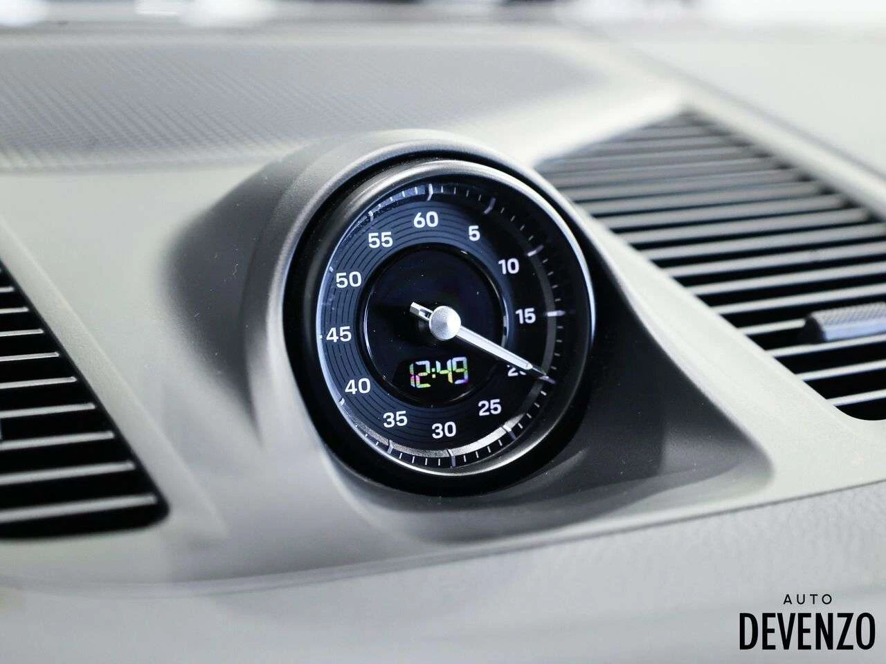 Porsche Cayenne, снимка 17 - Автомобили и джипове - 56542096