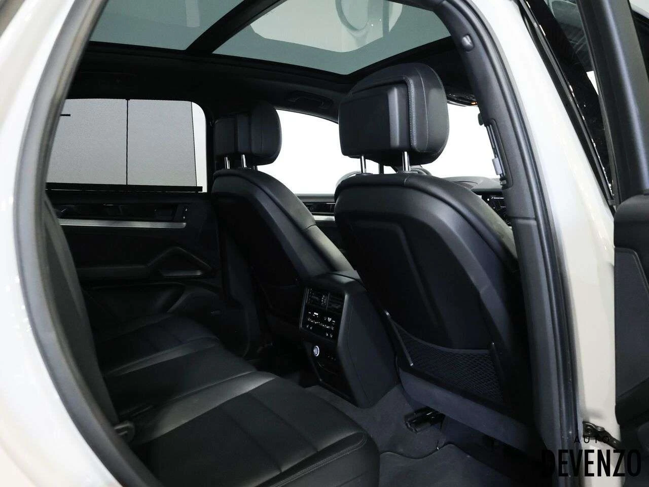 Porsche Cayenne, снимка 8 - Автомобили и джипове - 56542096