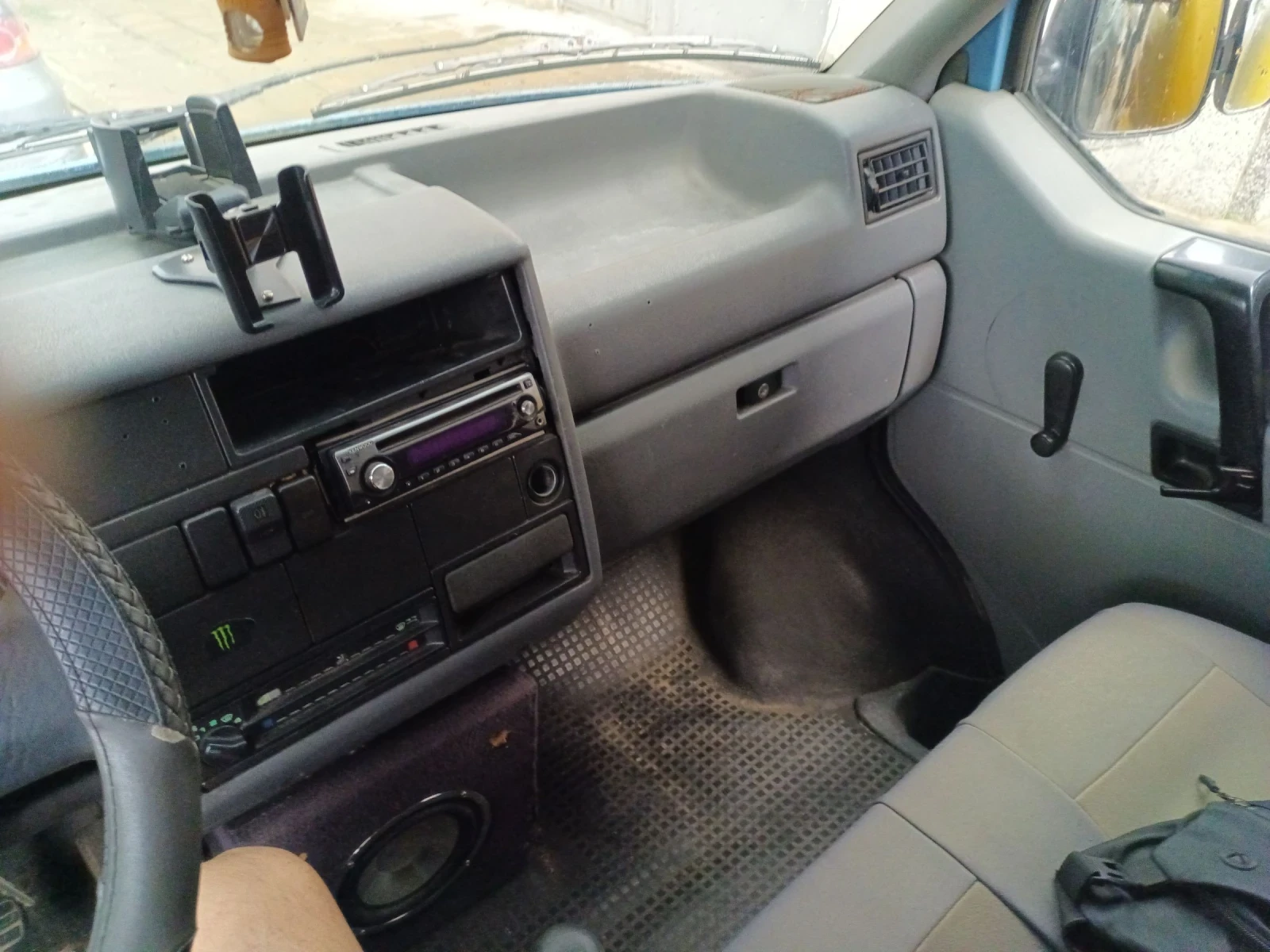 VW Transporter  - изображение 10