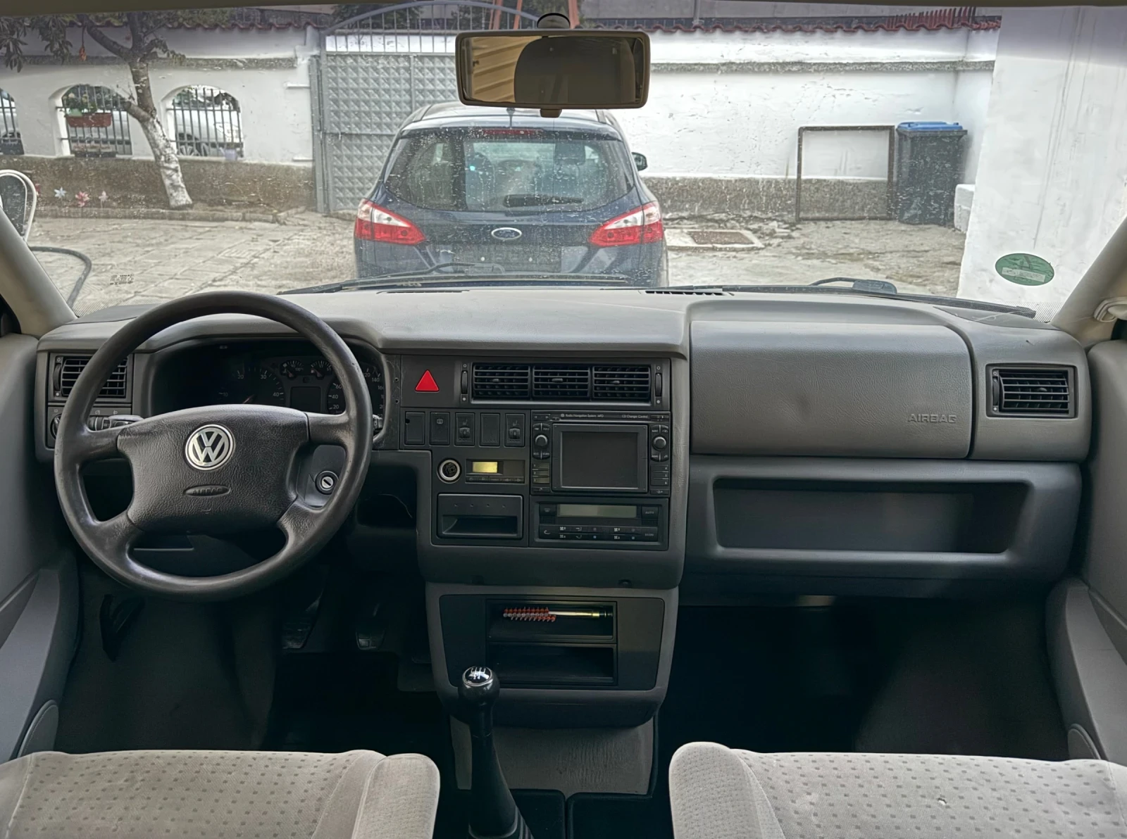 VW Caravelle Caravelle 2.5 tdi 102 ps - изображение 9