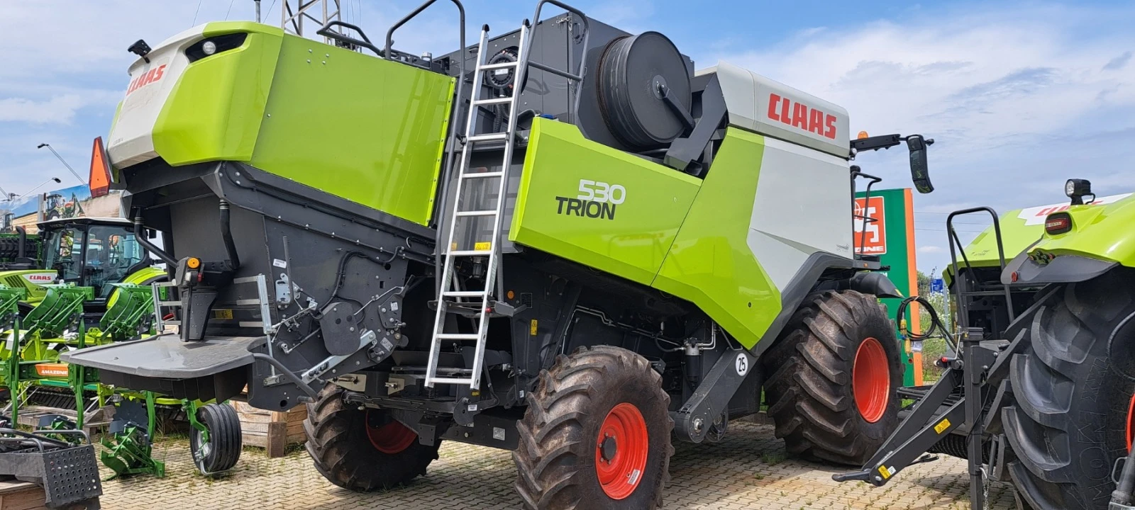 Комбайн Claas Trion 530 - изображение 2