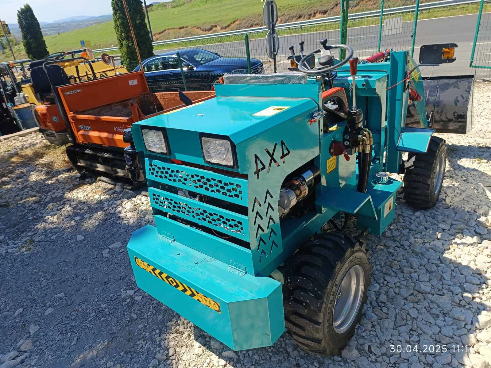 Телескопичен товарач Komatsu ЧИСТО НОВИ 26 к.с. 4х4, снимка 5 - Селскостопанска техника - 55227433