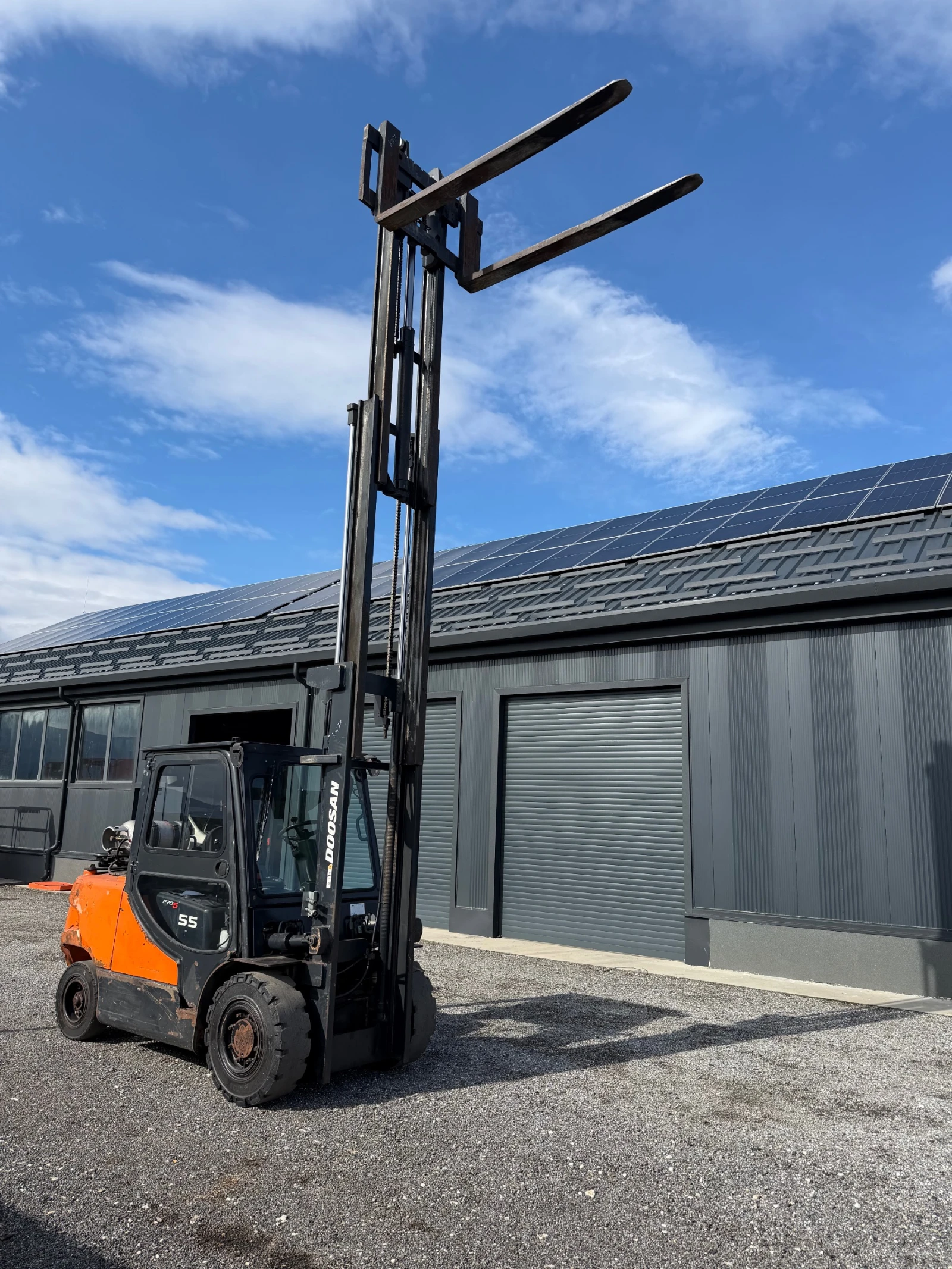 ������� DOOSAN ��� | Mobile.bg � ����������� 6