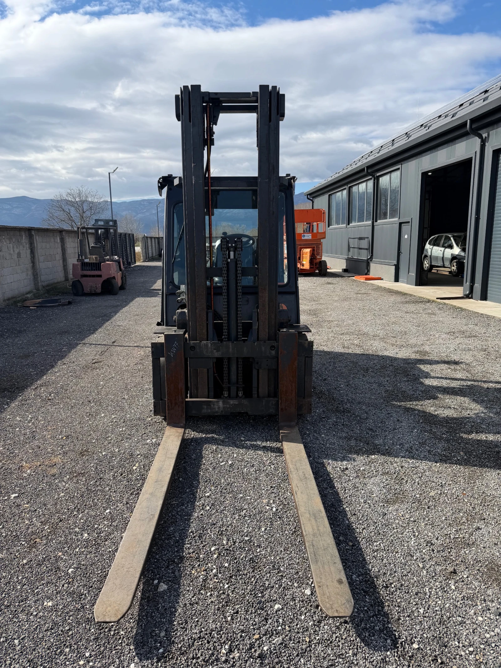 ������� DOOSAN ��� | Mobile.bg � ����������� 3