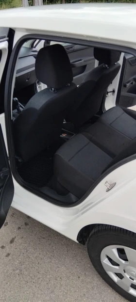 Skoda Fabia 1.0, снимка 11