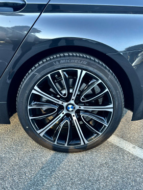 BMW 520, снимка 11 - Автомобили и джипове - 45181134