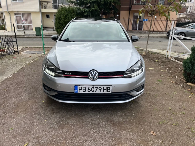 VW Golf, снимка 1 - Автомобили и джипове - 47968344