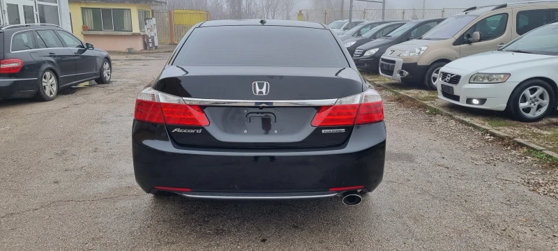 Honda Accord TOURING 2.4I TOP, снимка 6 - Автомобили и джипове - 48284660