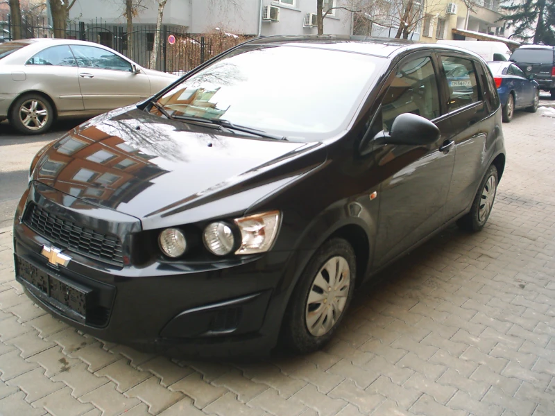 Chevrolet Aveo 1.2 16V 75k.c., снимка 7 - Автомобили и джипове - 48729209