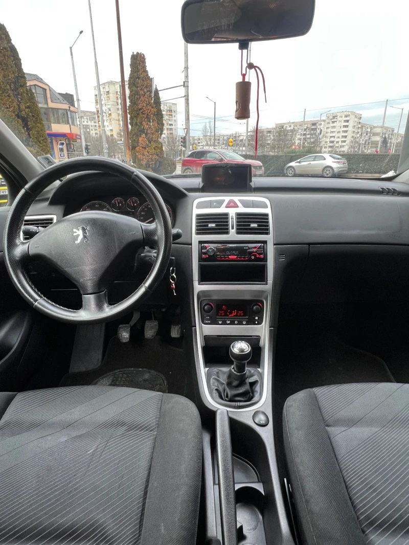 Peugeot 307 1.6 HDI, снимка 15 - Автомобили и джипове - 48806239