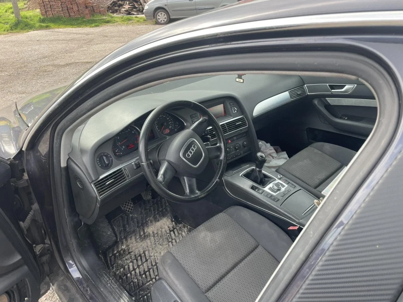 Audi A6 2.4i, снимка 5 - Автомобили и джипове - 50074969