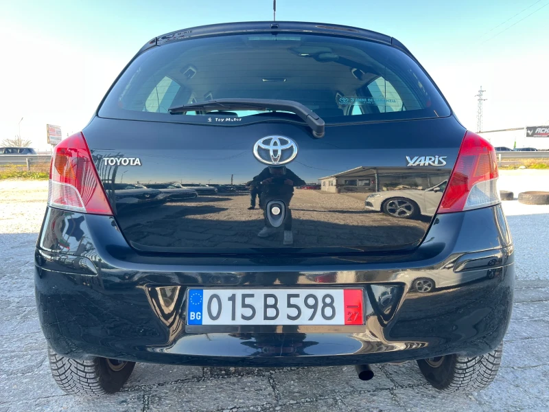 Toyota Yaris Автомат, 6скорости, 100к.с, 1.33, Италия, снимка 5 - Автомобили и джипове - 52916231