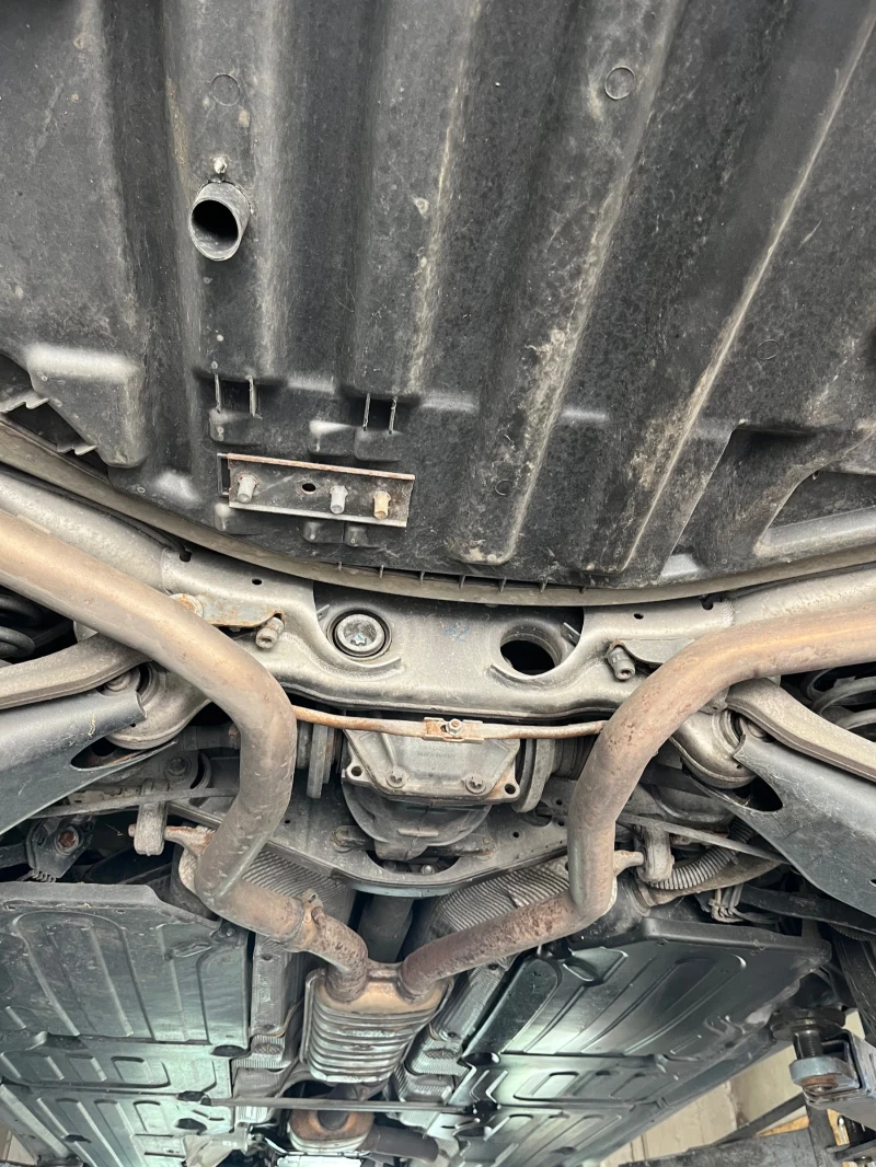 Mercedes-Benz E 200 152000 KM, снимка 16 - Автомобили и джипове - 53171941