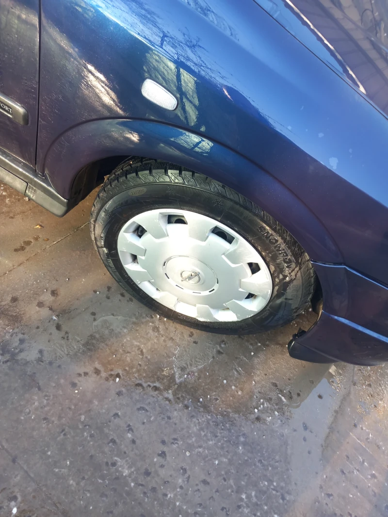Opel Astra, снимка 11 - Автомобили и джипове - 53257430
