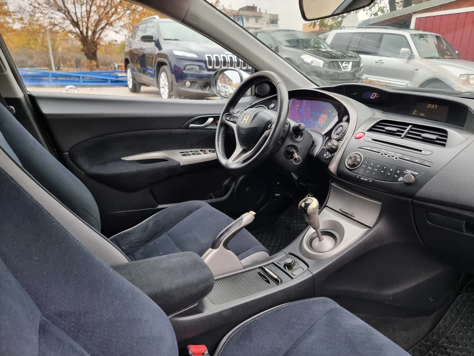 Honda Civic 1.3I  | Mobile.bg — изображение 16