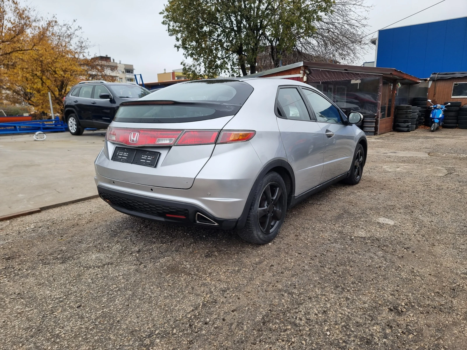 Honda Civic 1.3I  - изображение 7