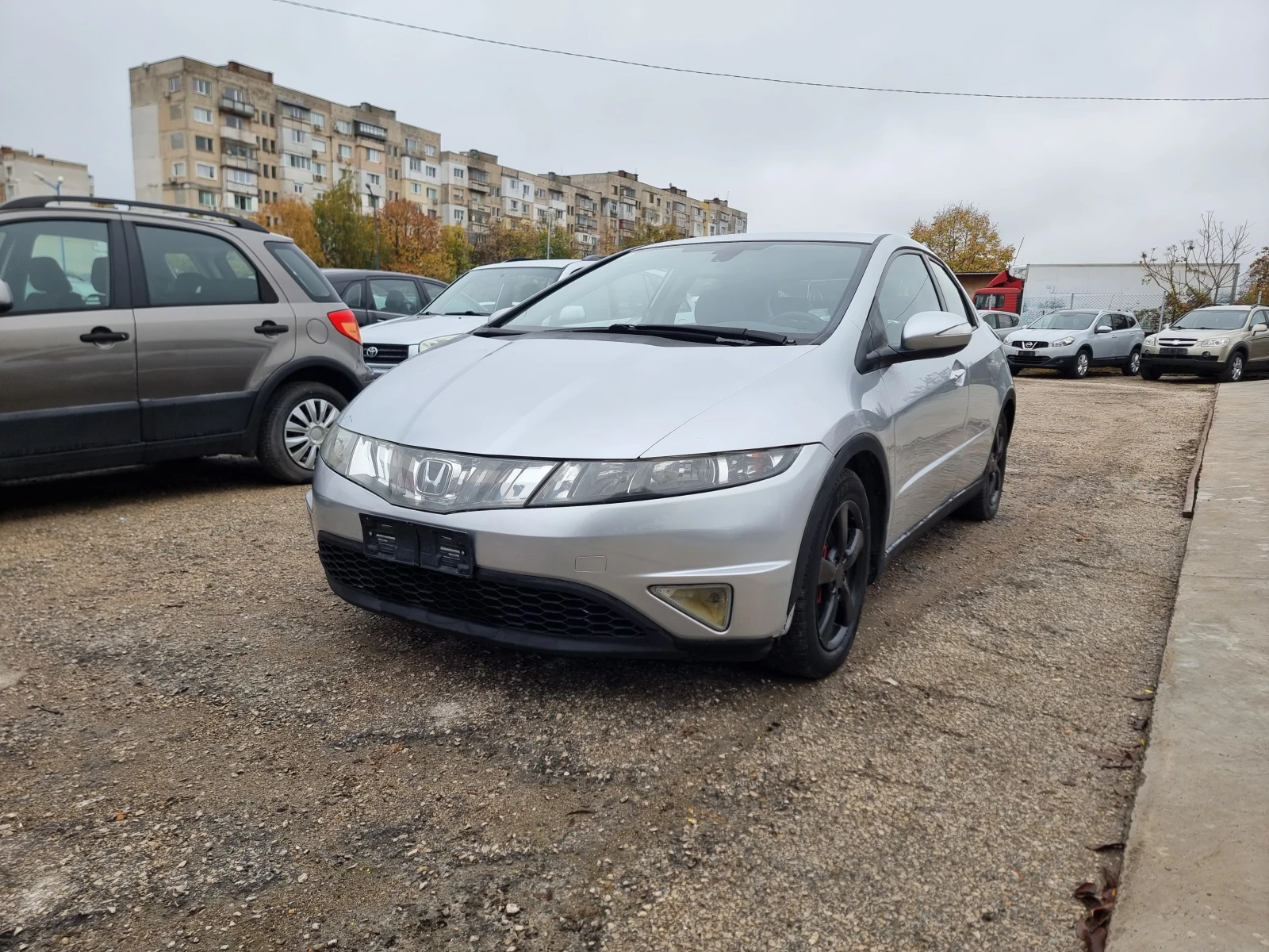 Honda Civic 1.3I  - изображение 2