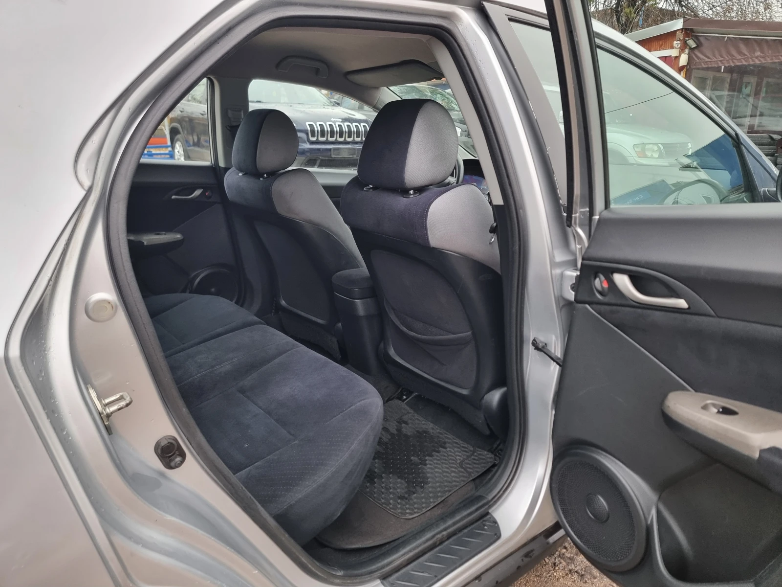 Honda Civic 1.3I  | Mobile.bg — изображение 14