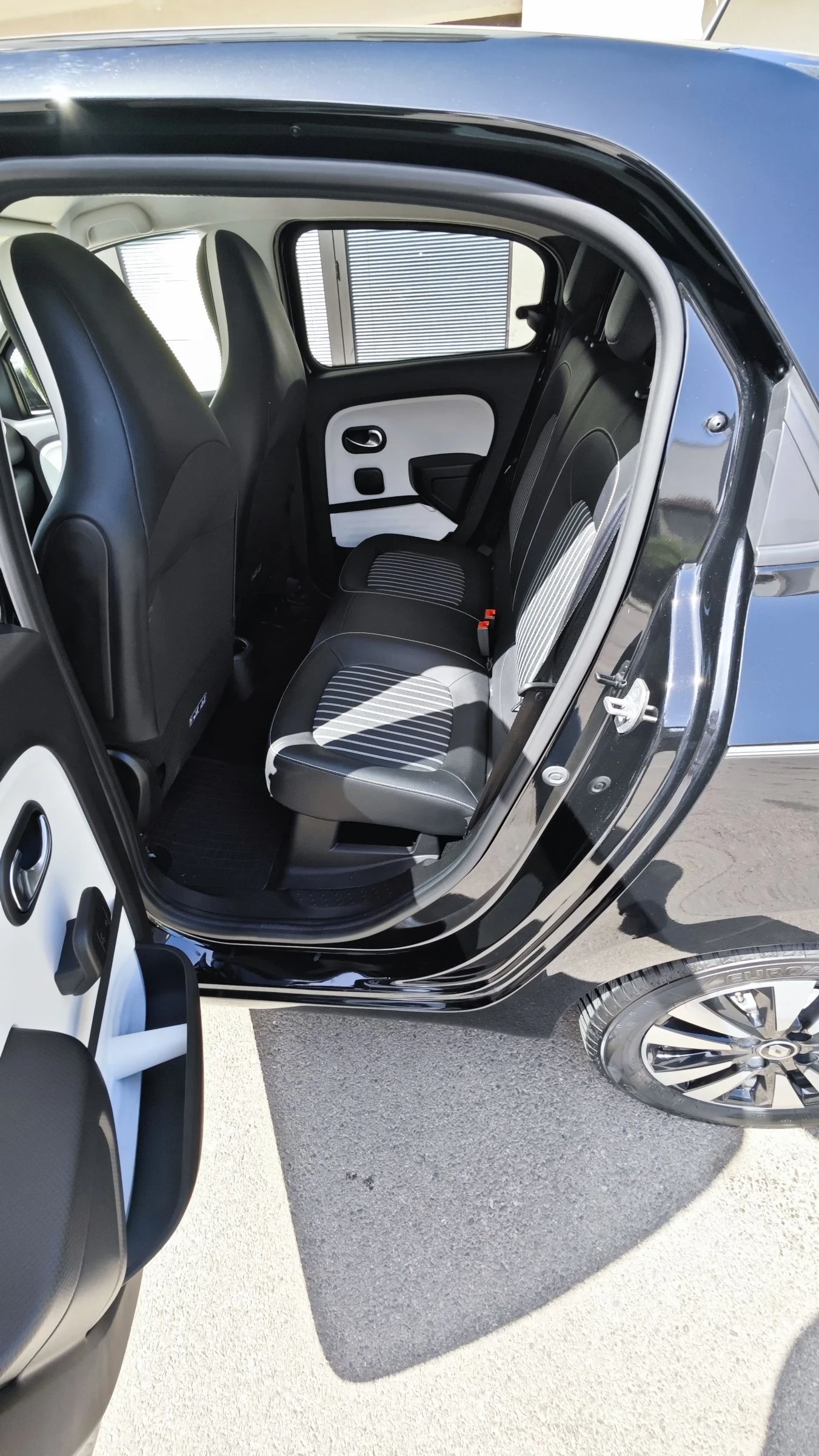Renault Twingo  - изображение 5