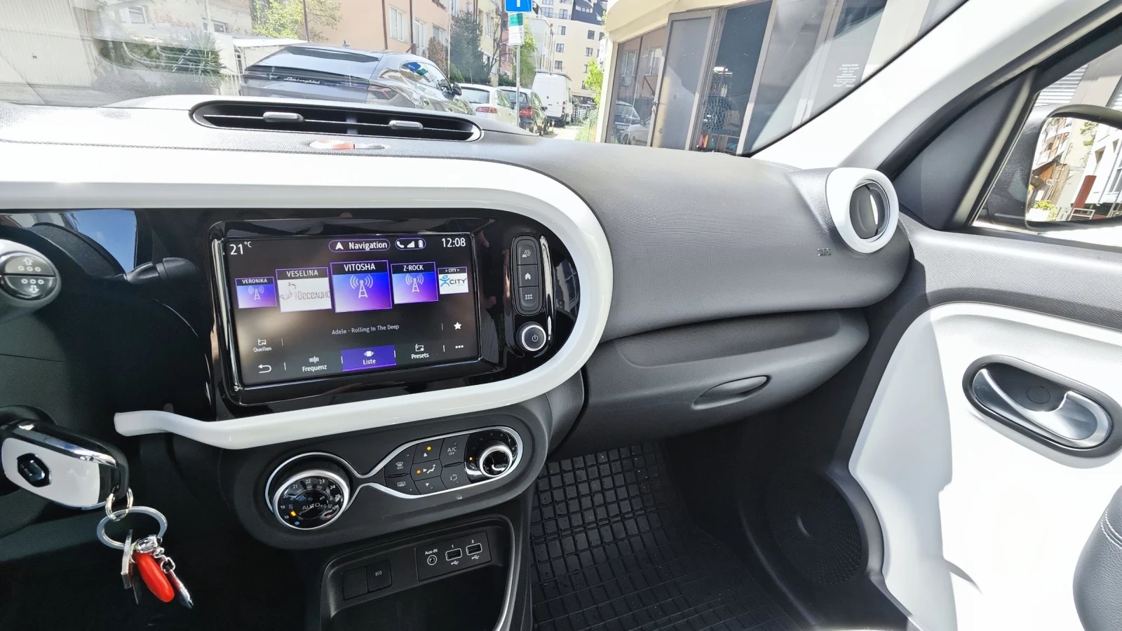 Renault Twingo  - изображение 6