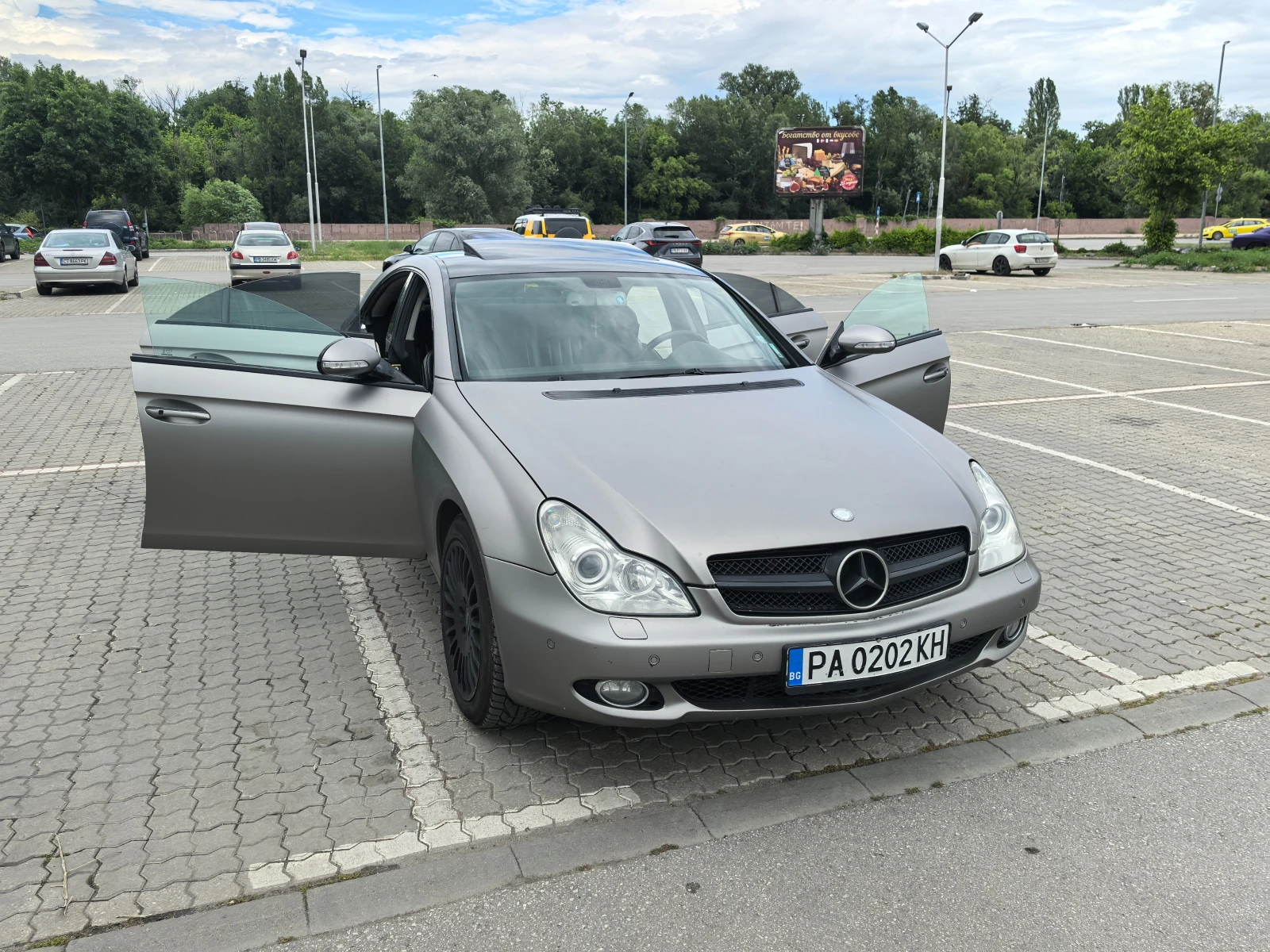 Mercedes-Benz CLS 500  - изображение 8