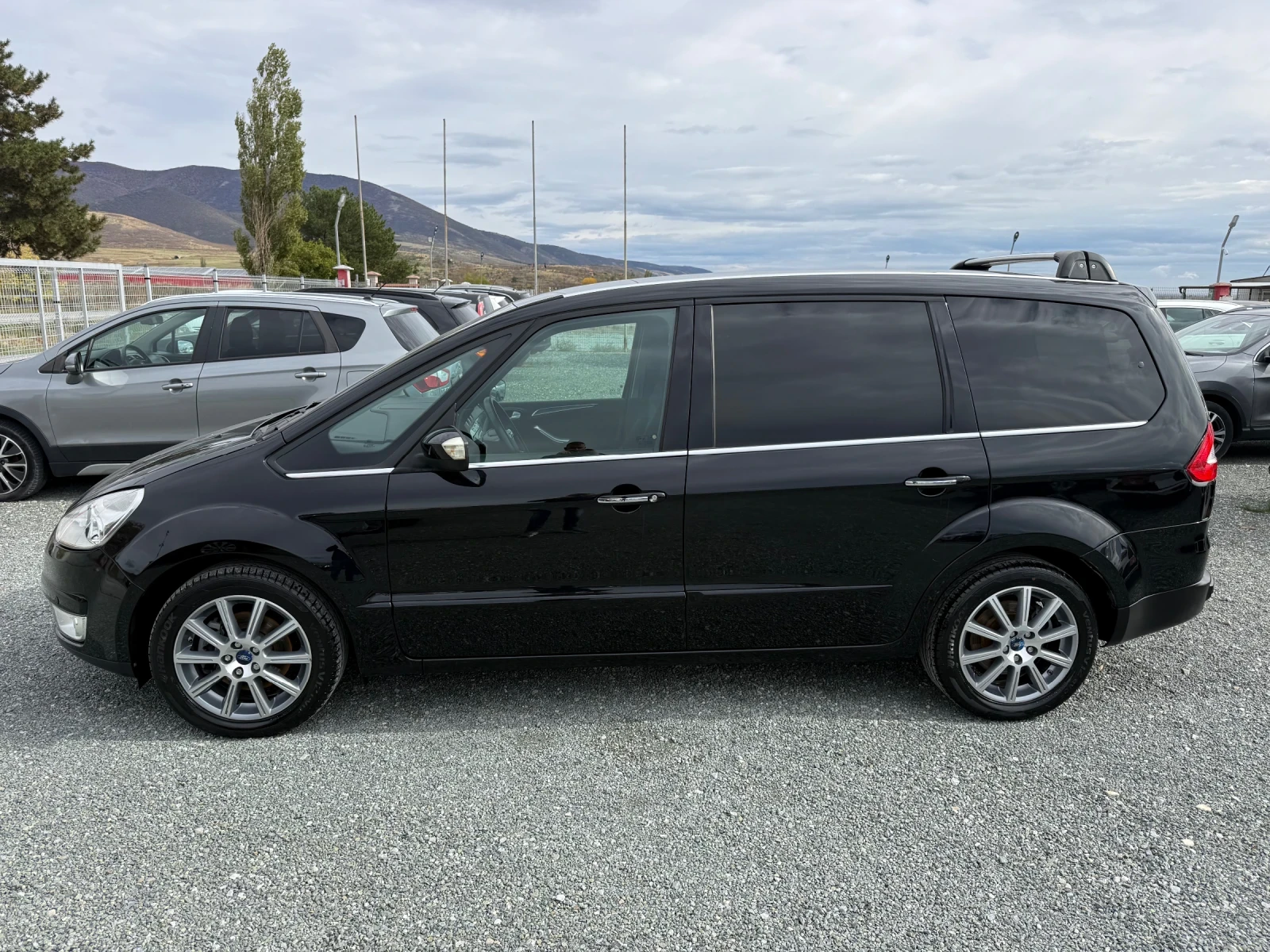 Ford Galaxy (KATO НОВА)^(7-МЕСТЕН) - изображение 10
