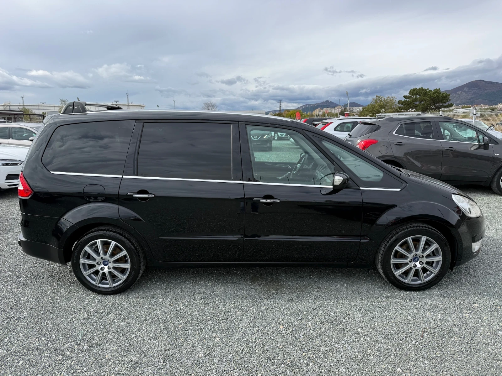 Ford Galaxy (KATO НОВА)^(7-МЕСТЕН) - изображение 4