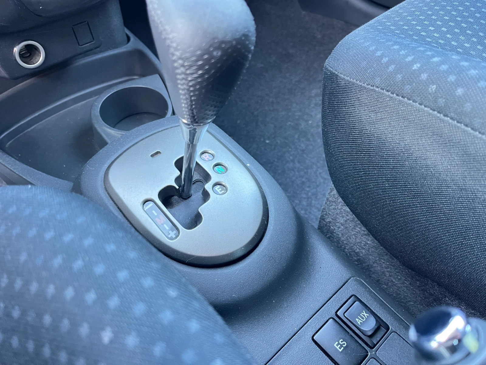 Toyota Yaris �������, 6��������, 100�.�, 1.33, ������ | Mobile.bg � ����������� 11