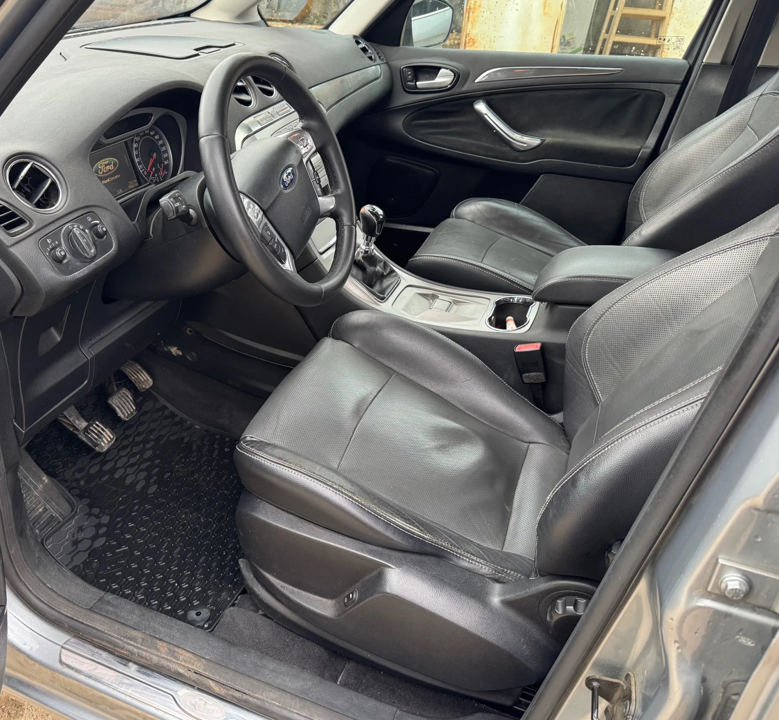 Ford Galaxy 2.0D 6+ 1 - изображение 10