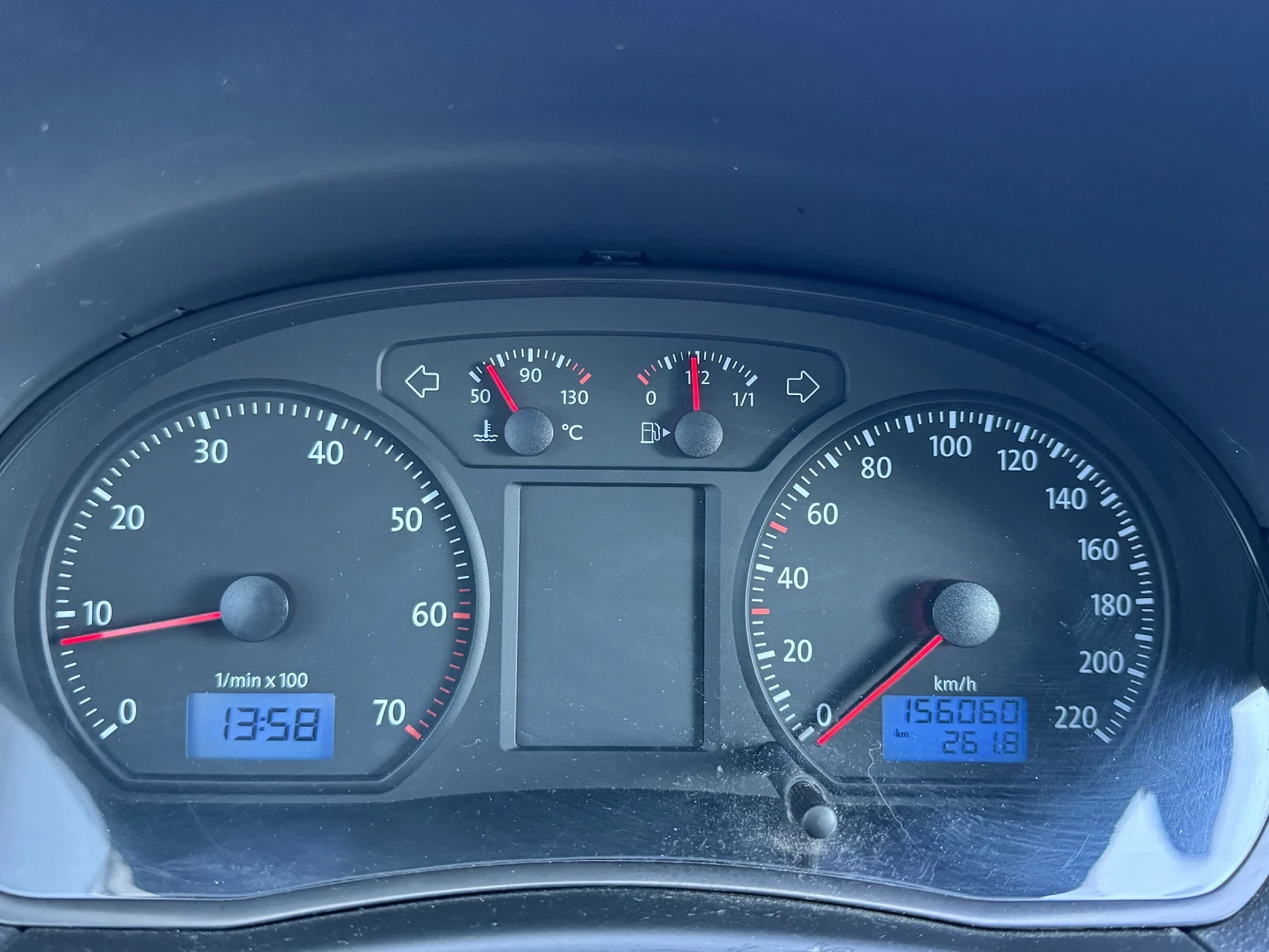 VW Polo 1.4i, снимка 11 - Автомобили и джипове - 53774399